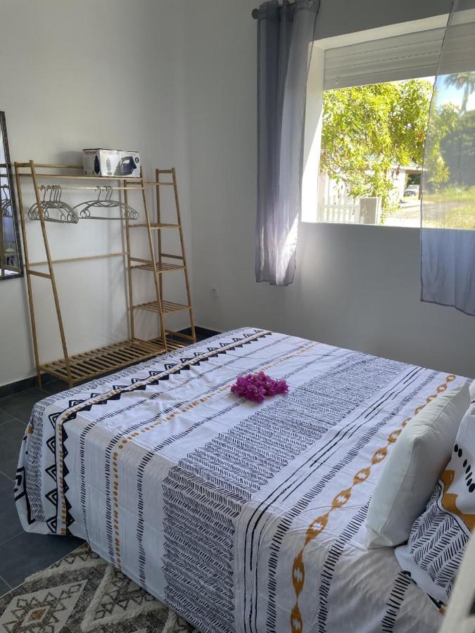 Bungalow De Rose Petit-Canal Екстериор снимка
